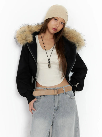 faux-fur-cropped-zip-up-hoodie-in528 / Black