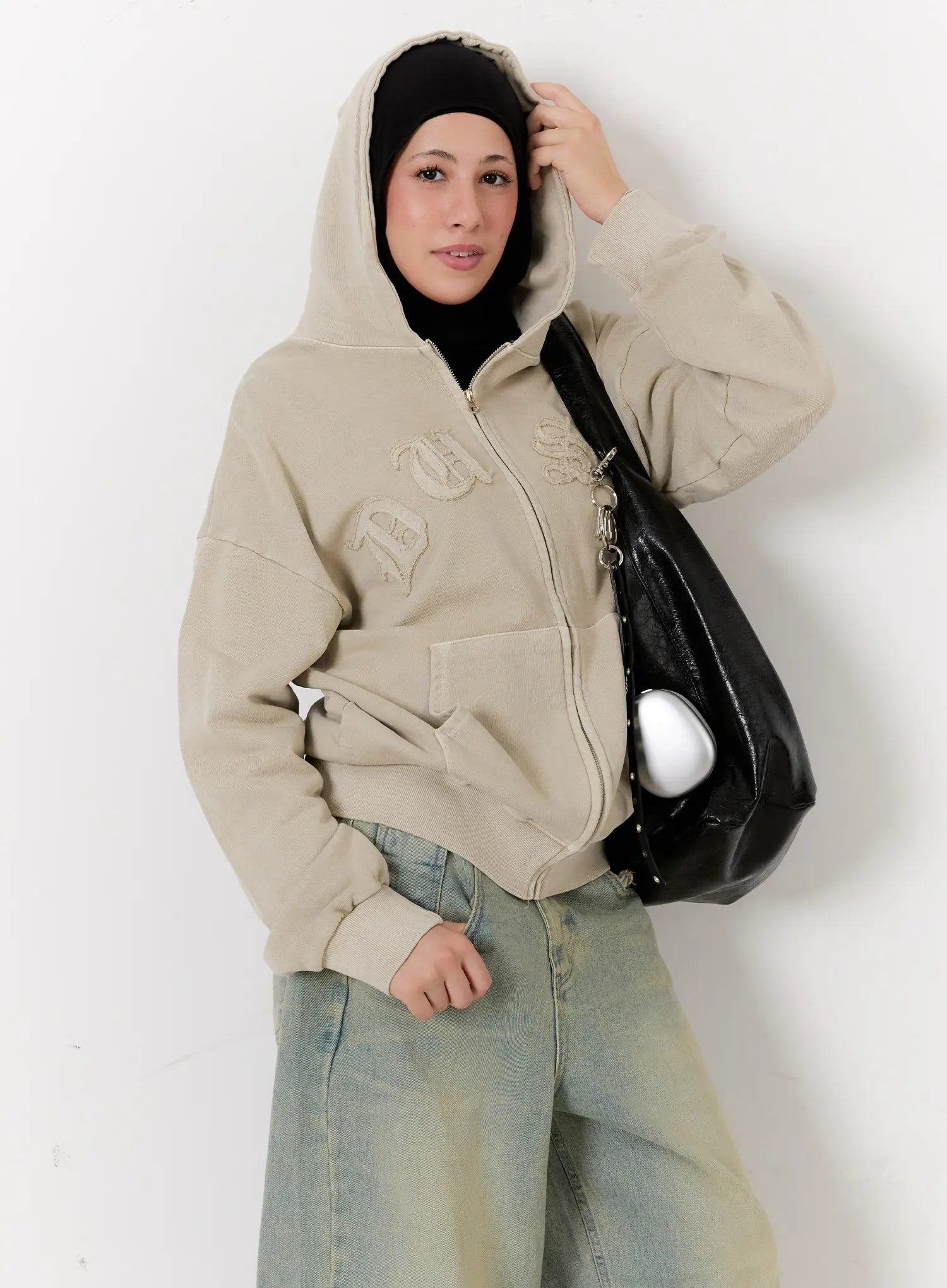 oversized-cotton-zip-up-hoodie-cs524 / Light beige