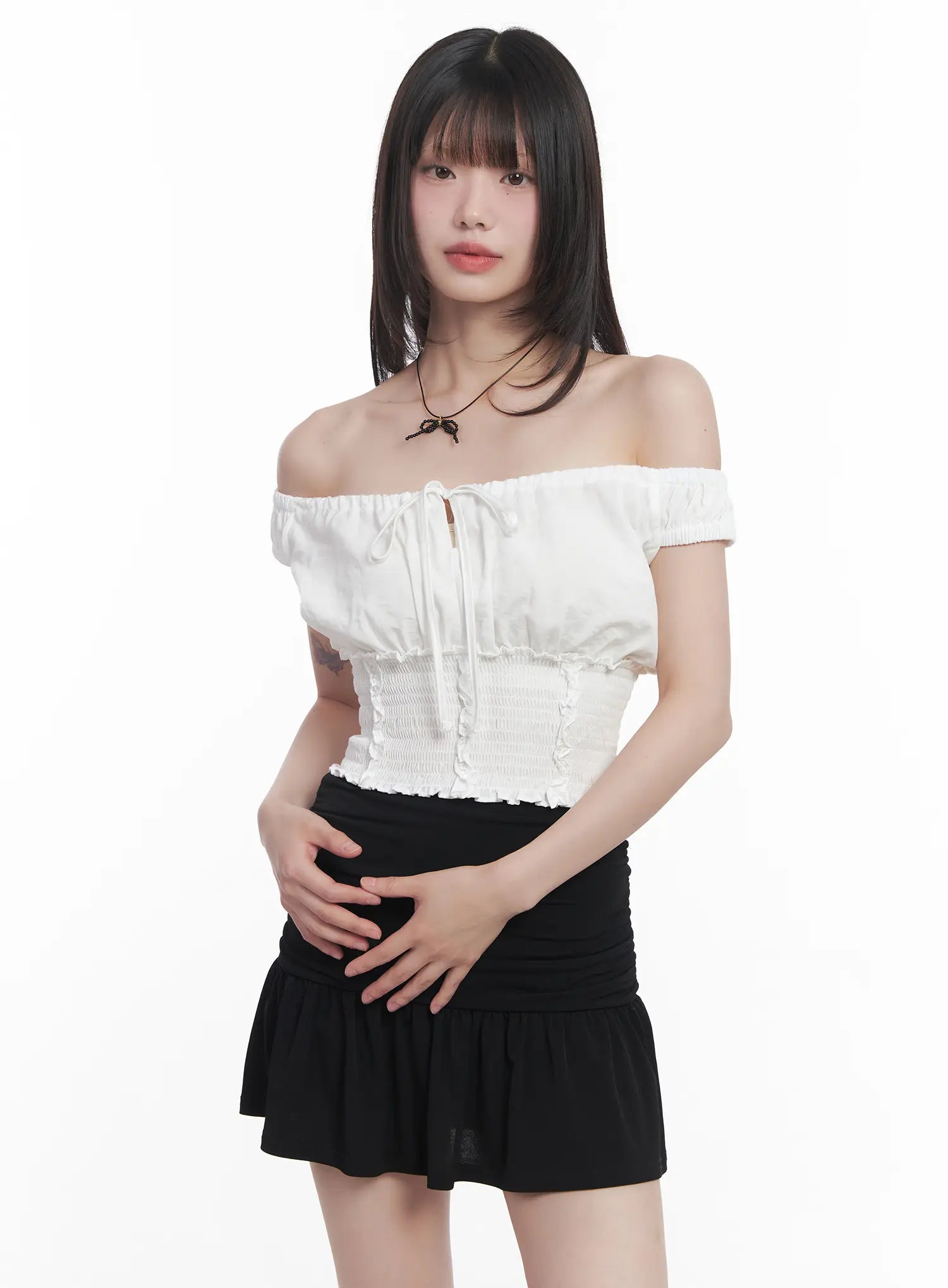 frill-off-shoulder-top-cu519 / White