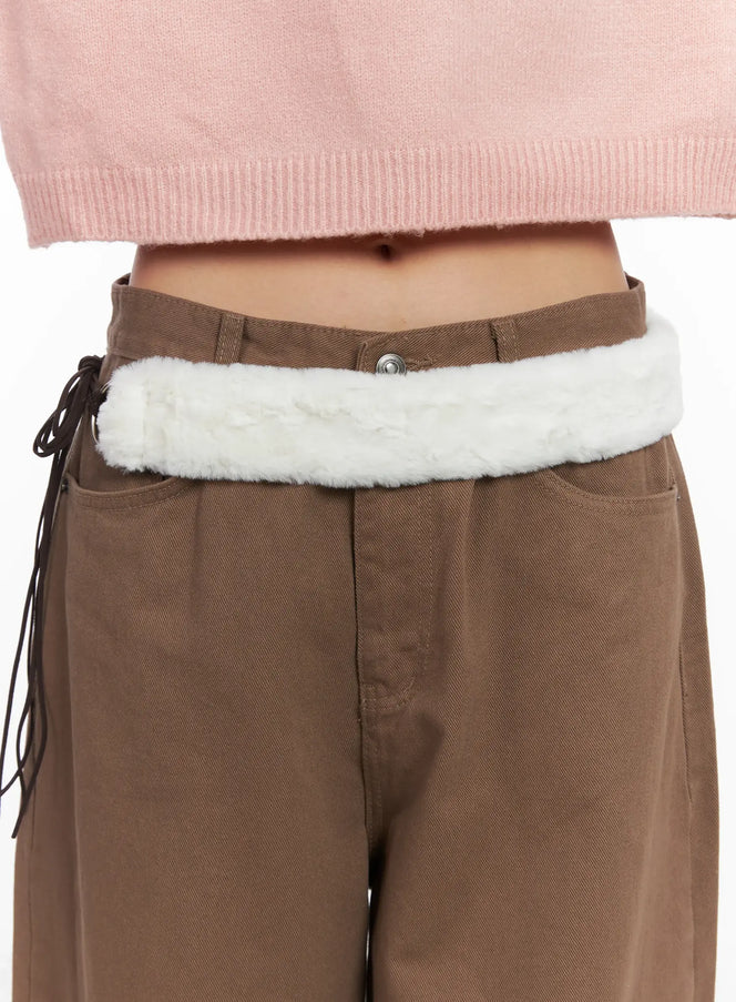 faux-fur-string-belt-cn528 / White