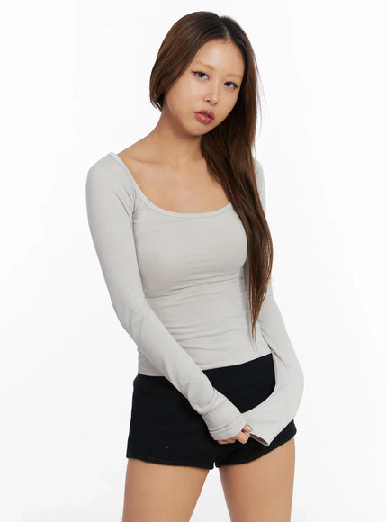 basic-square-neck-long-sleeve-top-in528