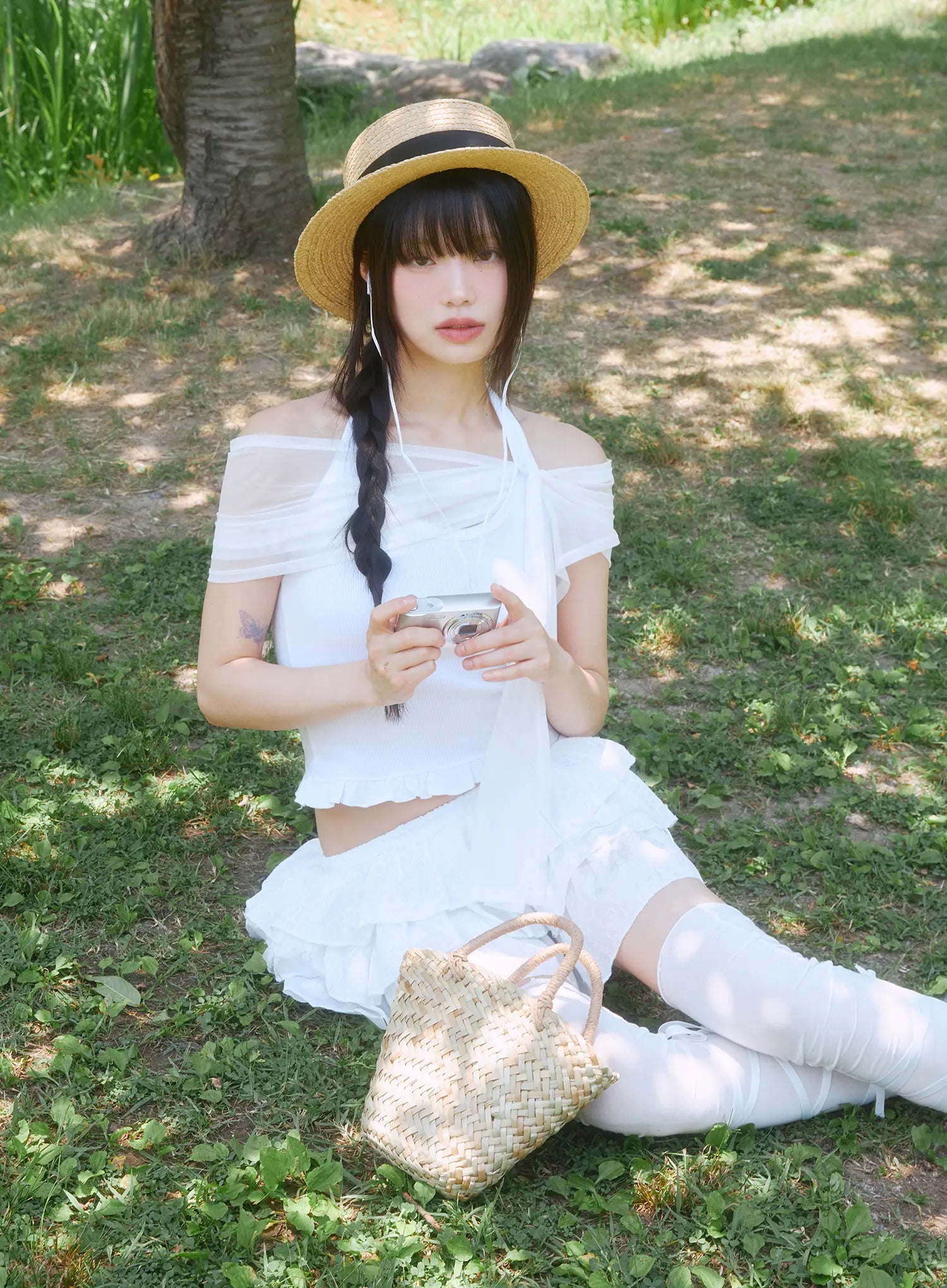 floral-embroidered-ruffle-mini-skirt-cl509