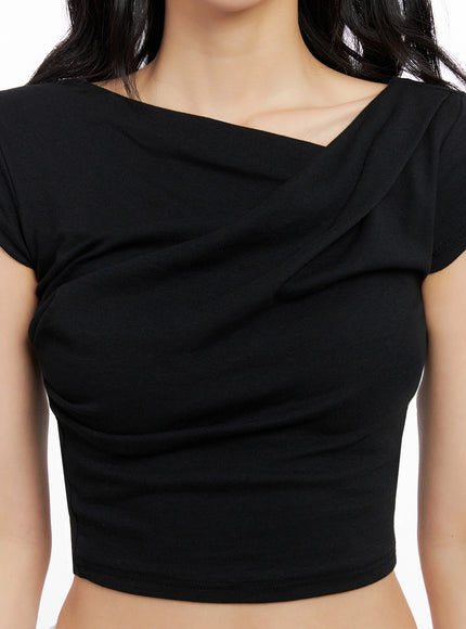 asymmetric-shirred-off-shoulder-crop-tee-ig508