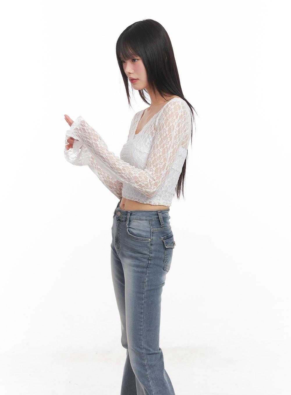 sheer-lace-long-sleeve-crop-top-ca522