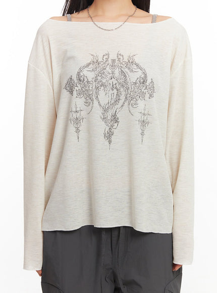 graphic-off-shoulder-long-sleeve-top-ca518