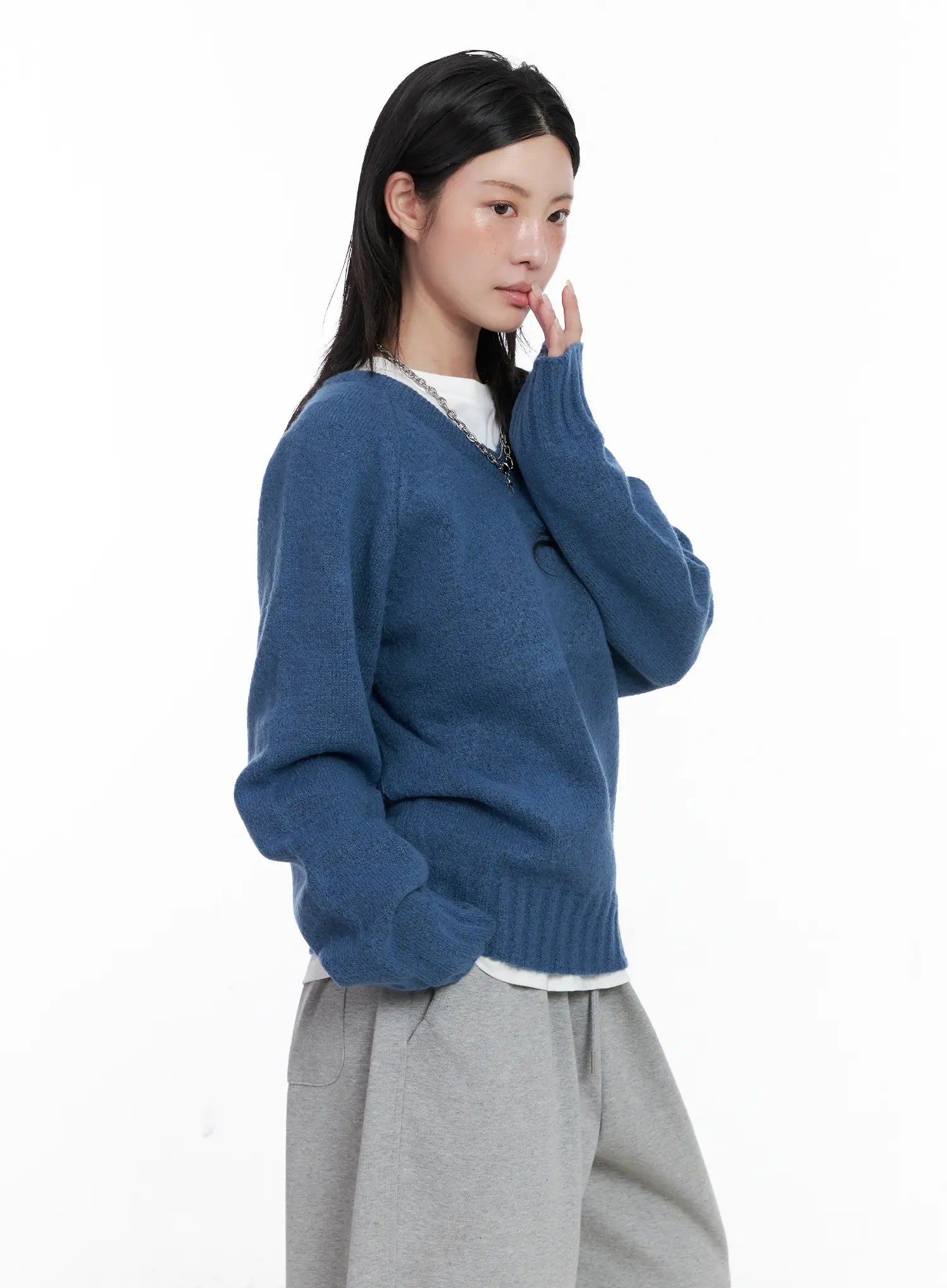 oversized-v-neck-knit-sweater-cs529