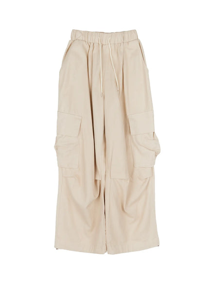 banded-wide-leg-cargo-pants-co520 / Light beige